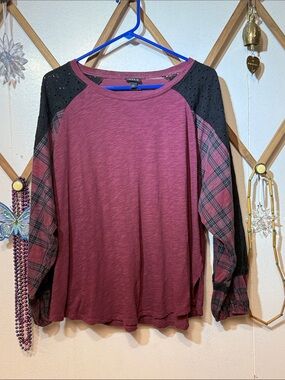 torrid Burgundy Raglan Long Sleeve Top with Black Eyelet & Plaid Sleeves